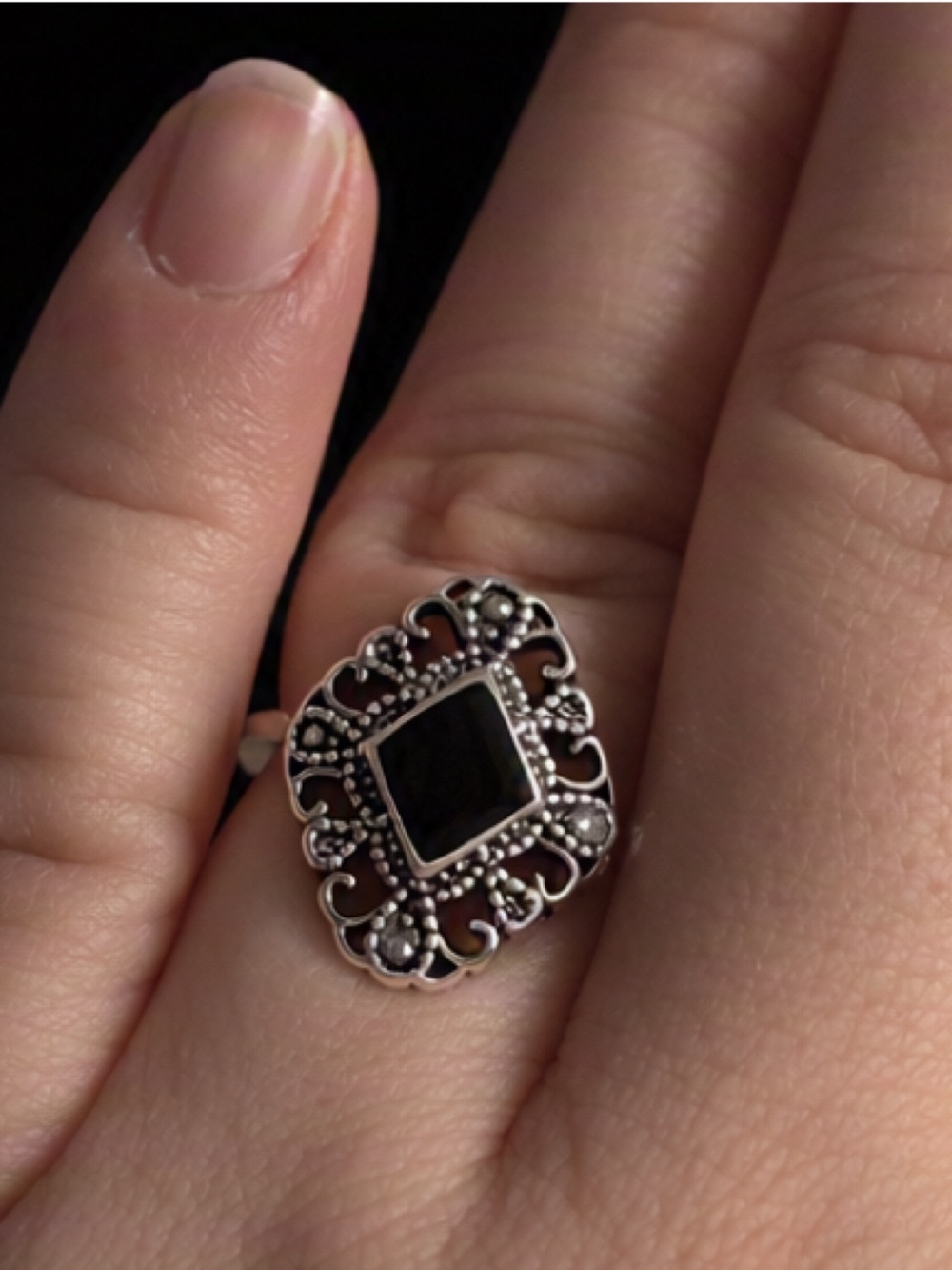 5/$25 Silver Tone Black Onyx Style Stone Filigree Ring Size 8